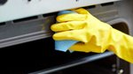 Effortlessly restore your oven’s brilliance with this natural cleaning solution